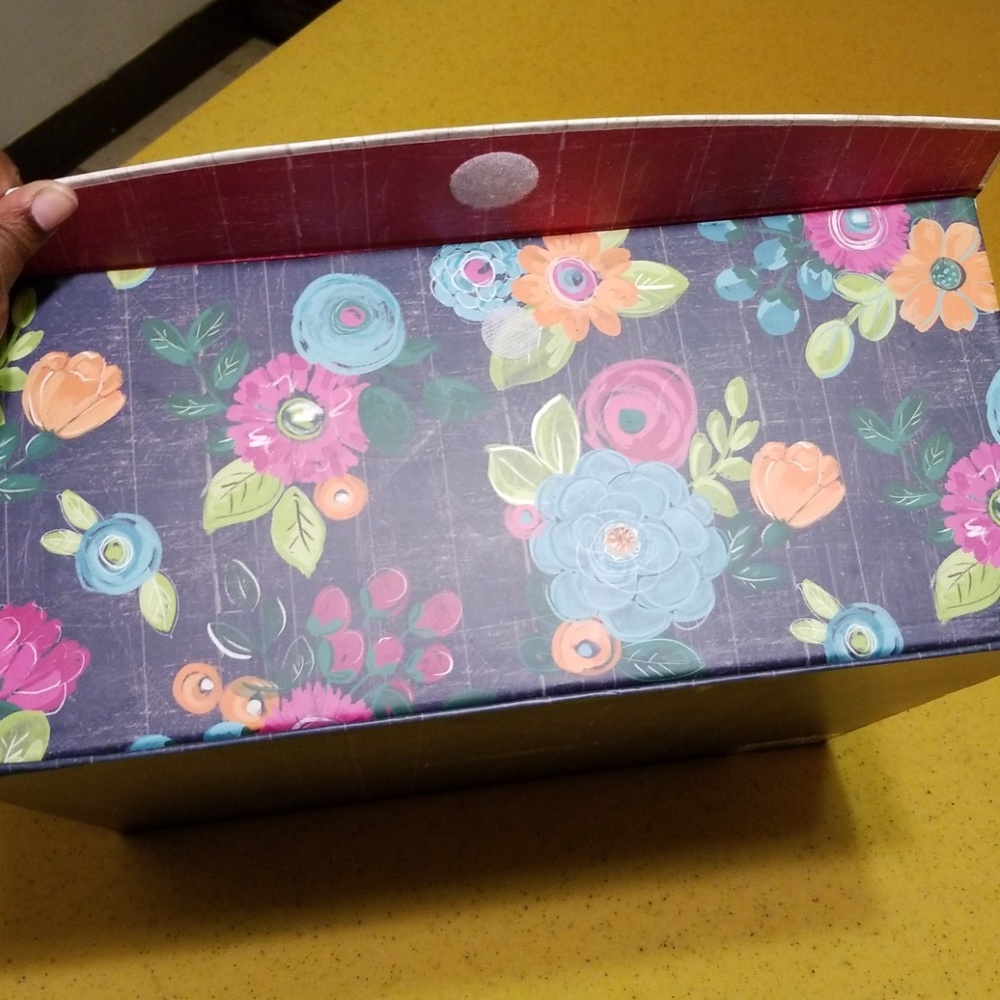 Storage box - Picture 4 of 4